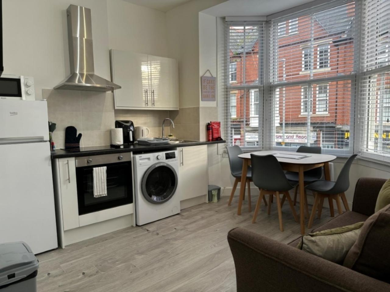 Studio Flat 2A Central Colwyn Bay Bagian luar foto