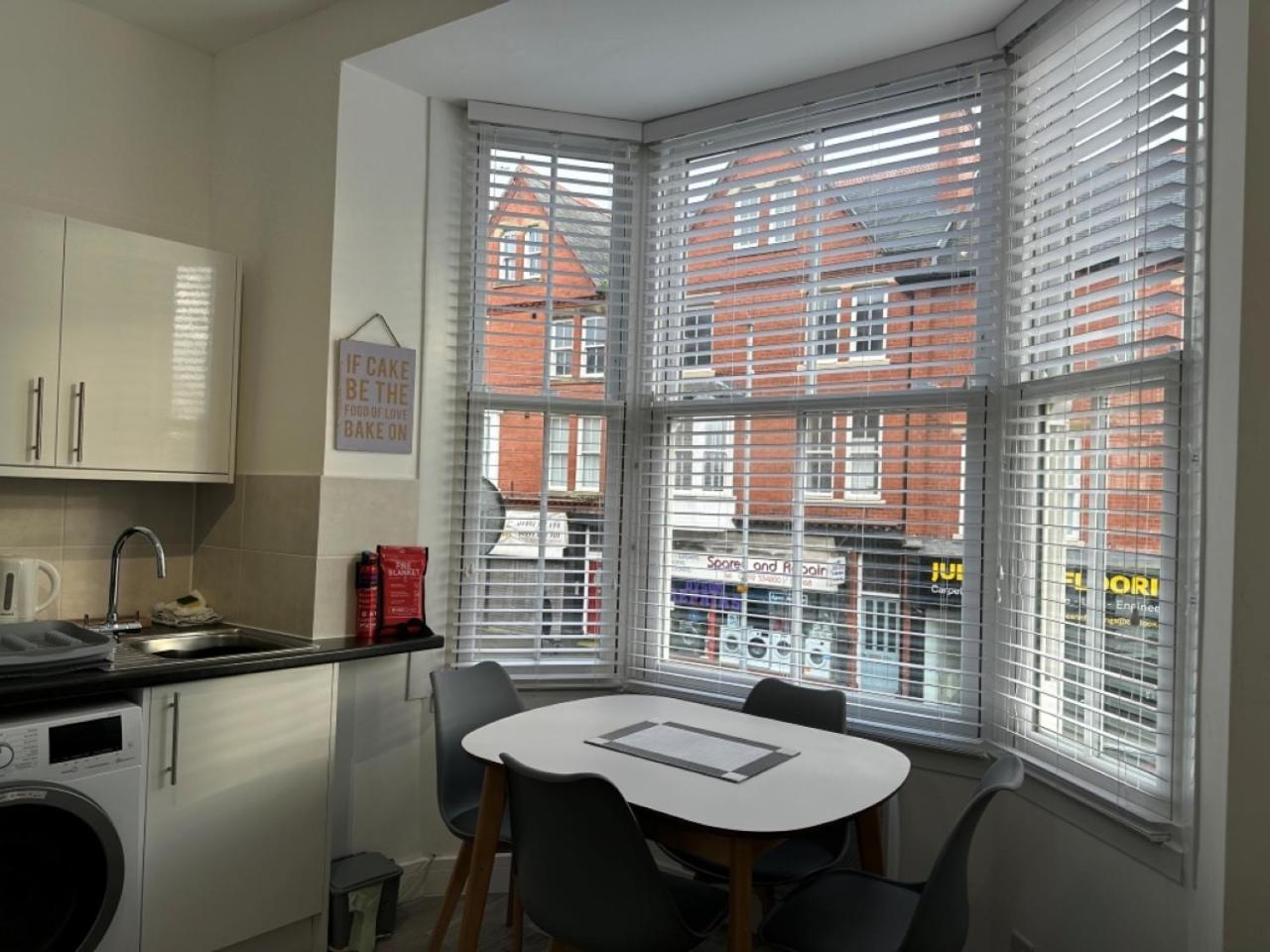 Studio Flat 2A Central Colwyn Bay Bagian luar foto